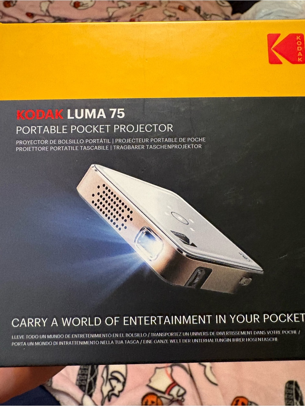 Kodak Luma 75 Pocket Projector in Gold and White